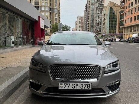 Lincoln MKZ 2020