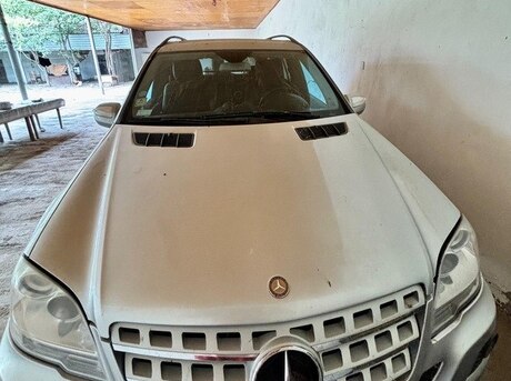 Mercedes ML 350 4MATIC 2009