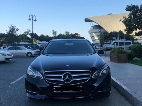 Mercedes E 220 2016