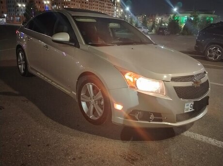 Chevrolet Cruze 2013