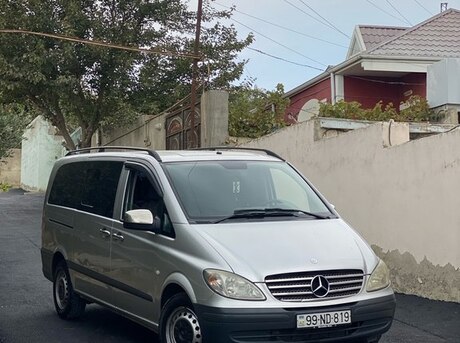 Mercedes Vito 115 2010