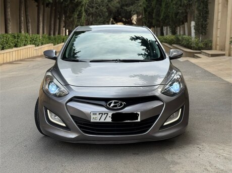 Hyundai i30 2013