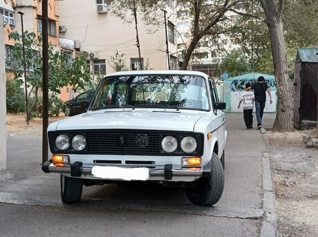 LADA (VAZ) 2106 1985