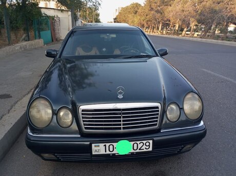 Mercedes E 290 1996
