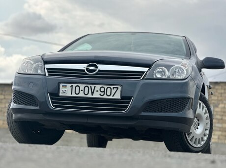 Opel Astra 2009