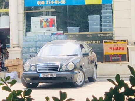 Mercedes E 240 1998