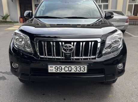 Toyota Land Cruiser Prado 2011