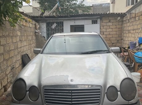 Mercedes E 220 1997
