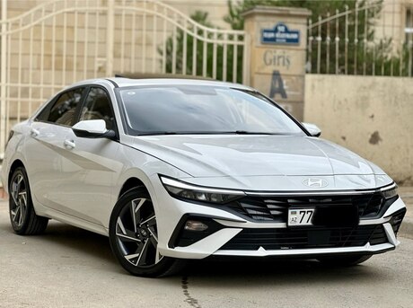 Hyundai Elantra 2025