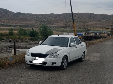 LADA (VAZ) Priora 2013