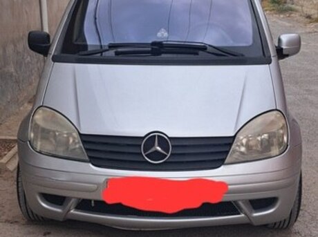 Mercedes Vaneo 2002