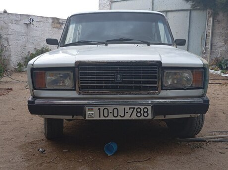 LADA (VAZ) 2107 2005