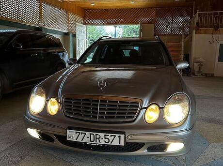 Mercedes E 220 2006