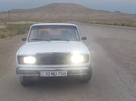 LADA (VAZ) 2107 2005