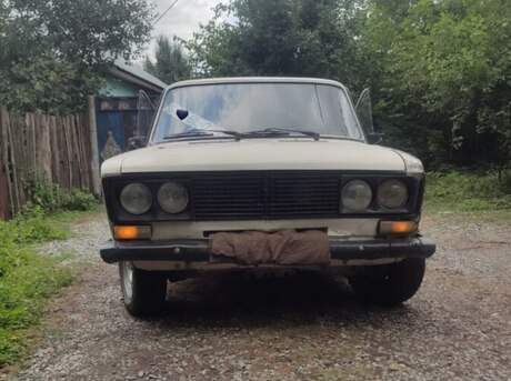 LADA (VAZ) 2106 1985