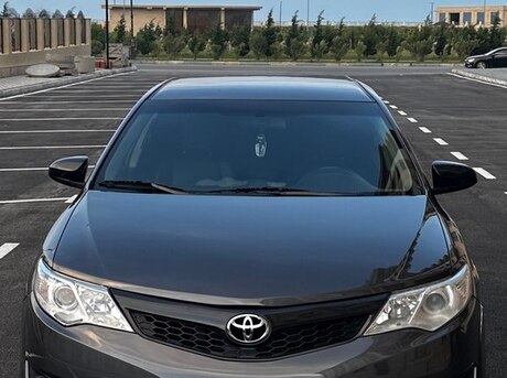 Toyota Camry 2014