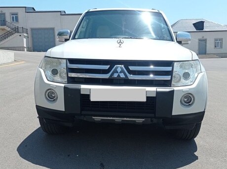 Mitsubishi Pajero 2008