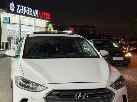 Hyundai Avante 2016