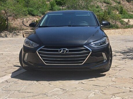 Hyundai Elantra 2018