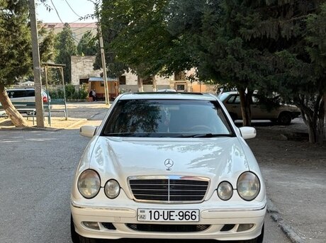 Mercedes E 320 2000