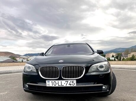 BMW  2009