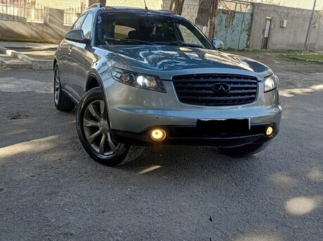 Infiniti FX35 2004