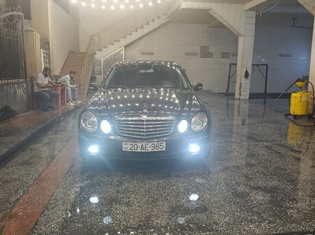 Mercedes E 220 2002