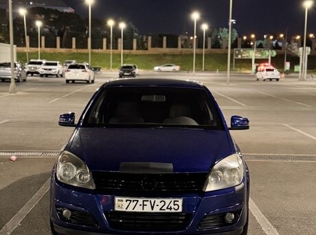 Opel Astra 2004
