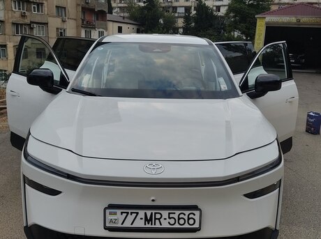 Toyota  2025
