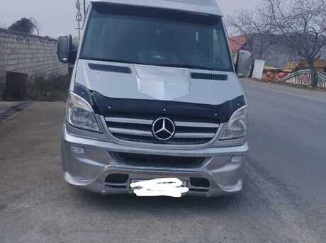 Mercedes  2009