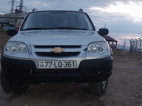 Chevrolet Niva 2011