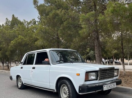LADA (VAZ) 2107 2001