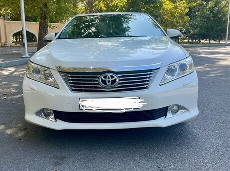 Toyota Camry 2014