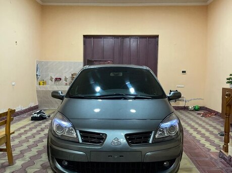 Renault Megane Scenic