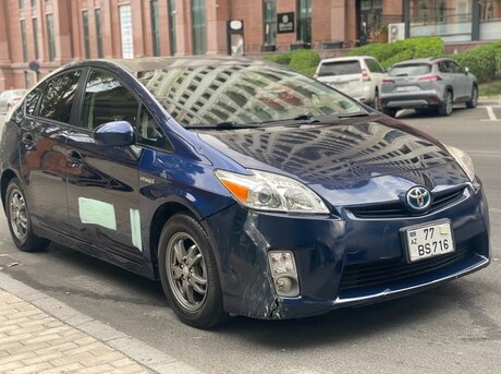 Toyota Prius 2012