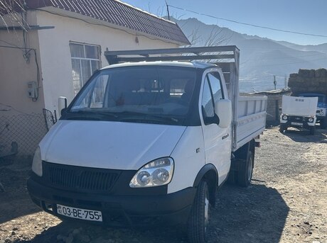 GAZ 2705 2003