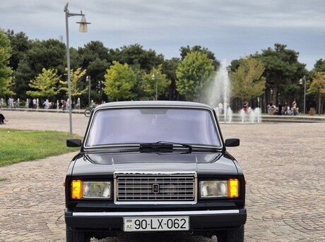 LADA (VAZ) 2107 2011