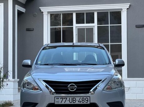 Nissan Sunny 2015