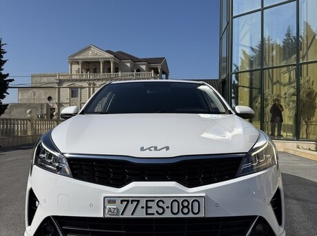 Kia Rio 2021