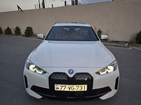 BMW i4 2023
