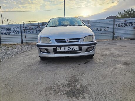 Mitsubishi  2000