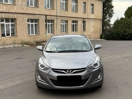 Hyundai Avante 2013