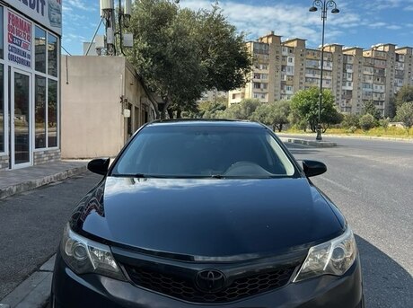 Toyota Camry 2012