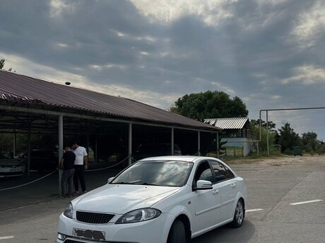 Daewoo Gentra 2013