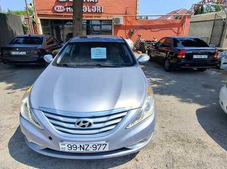 Hyundai Sonata 2011
