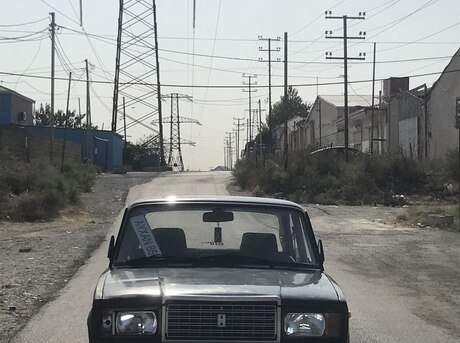 LADA (VAZ) 2107 2004