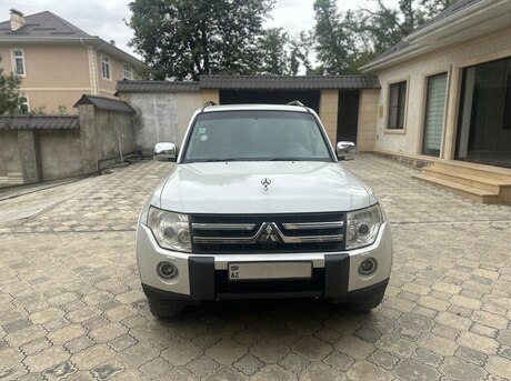 Mitsubishi Pajero 2007