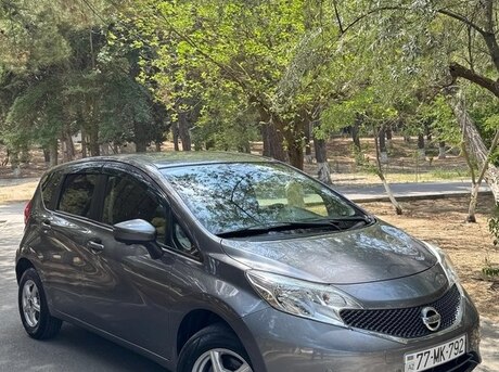 Nissan Note 2015