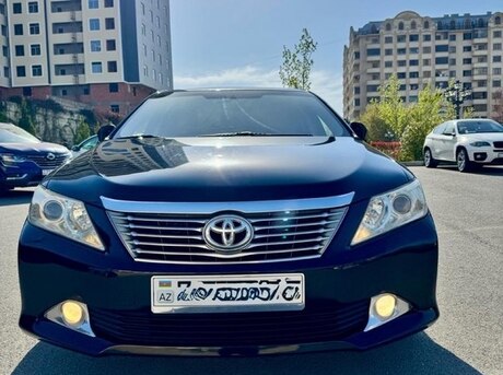 Toyota Camry 2012