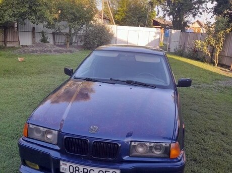 BMW 320 1995
